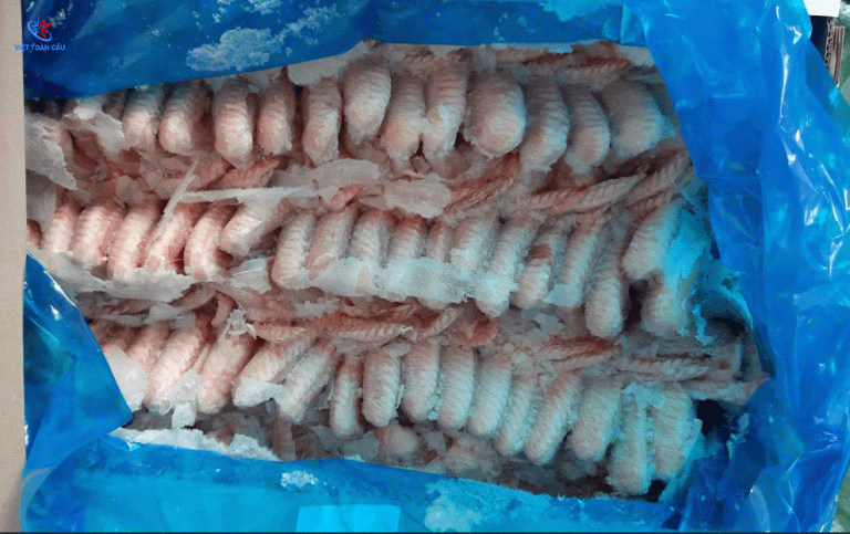 Cánh gà ba khúc xếp lớp Brazil