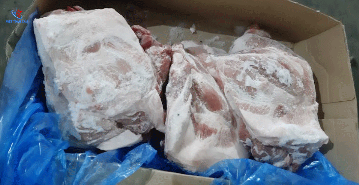 Nạc Vai Lợn Ba Lan